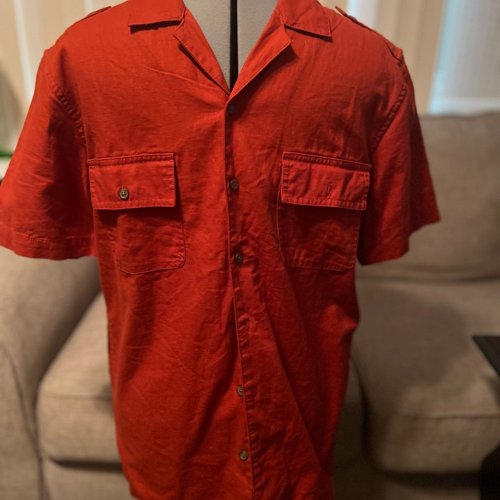 Men's Red Short Sleeve Shirt